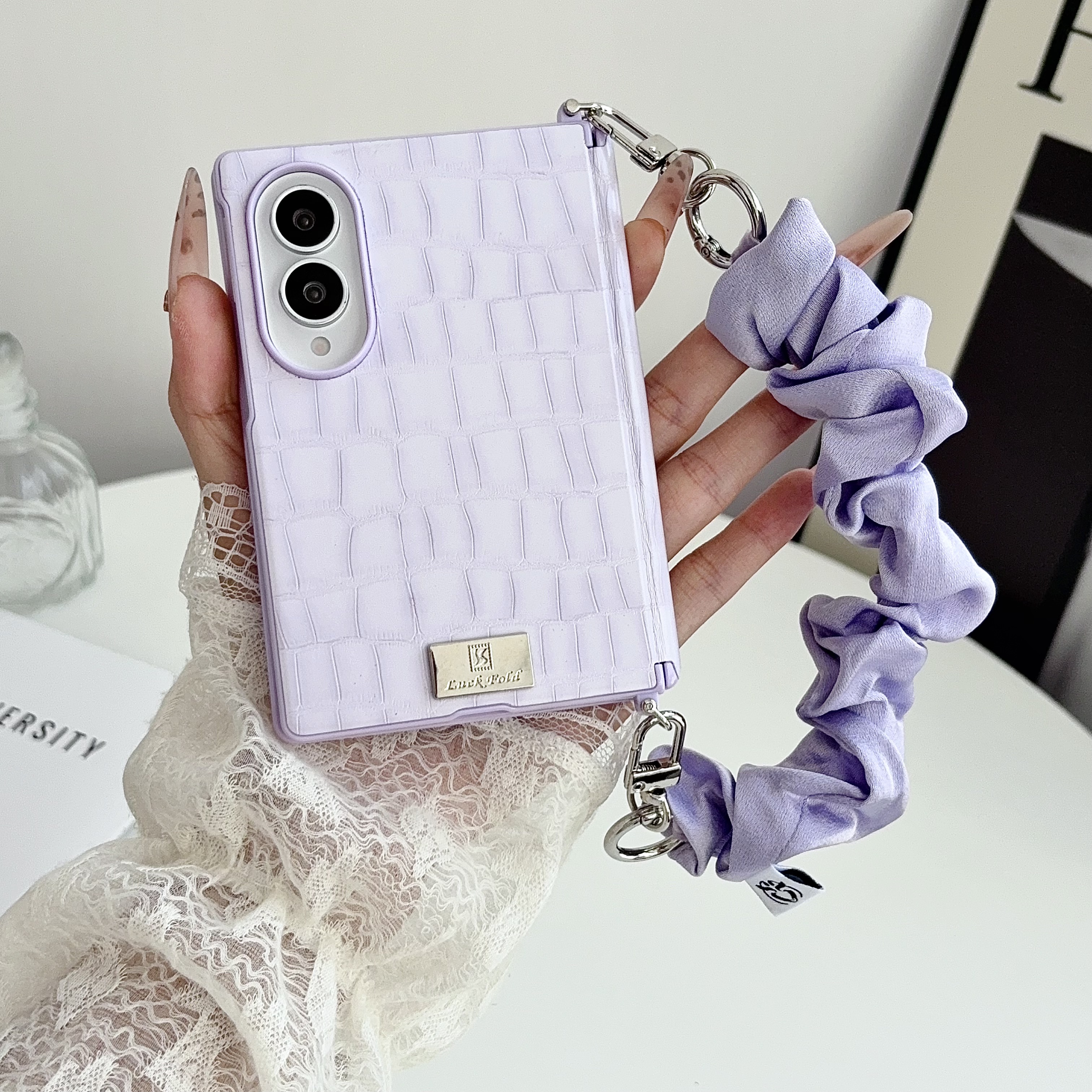 Samsung Galaxy Strap - Luxury Elegant Crocodile Patterned Leather Case